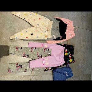 Toddler girl’s Gap fleece leggings and sweat pants size 2